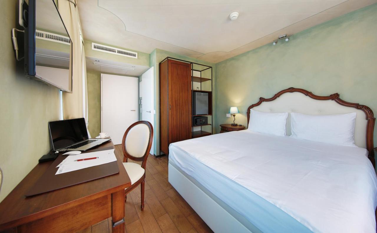 Boutique & Business Hotel La Tureta Giubiasco Bagian luar foto